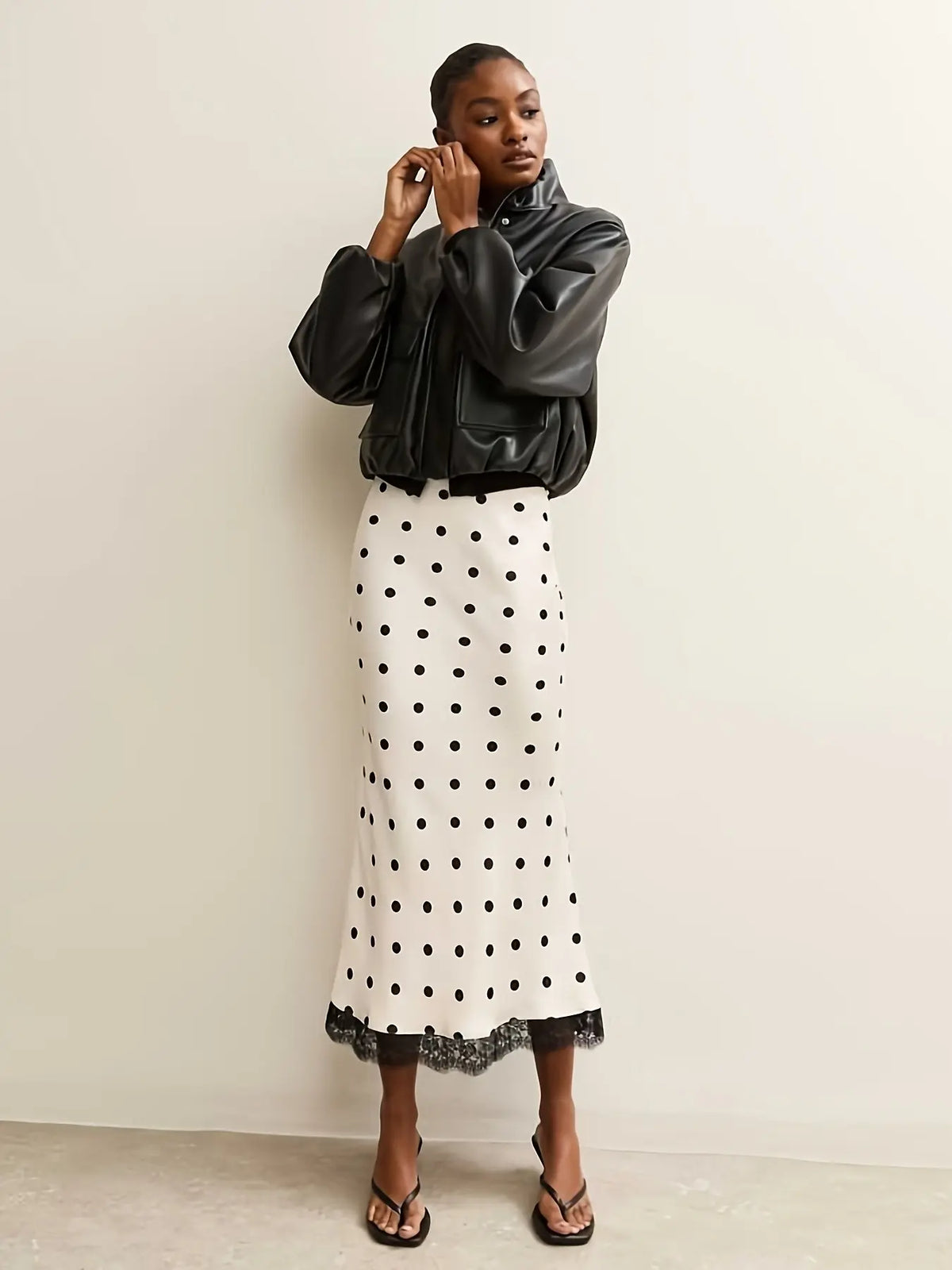 Women's Versatile Mermaid Skirt, Polka Dot Design, Perfect for Any Occasion, Stylish, Chic and Comfortable, Ideal for All Seasons