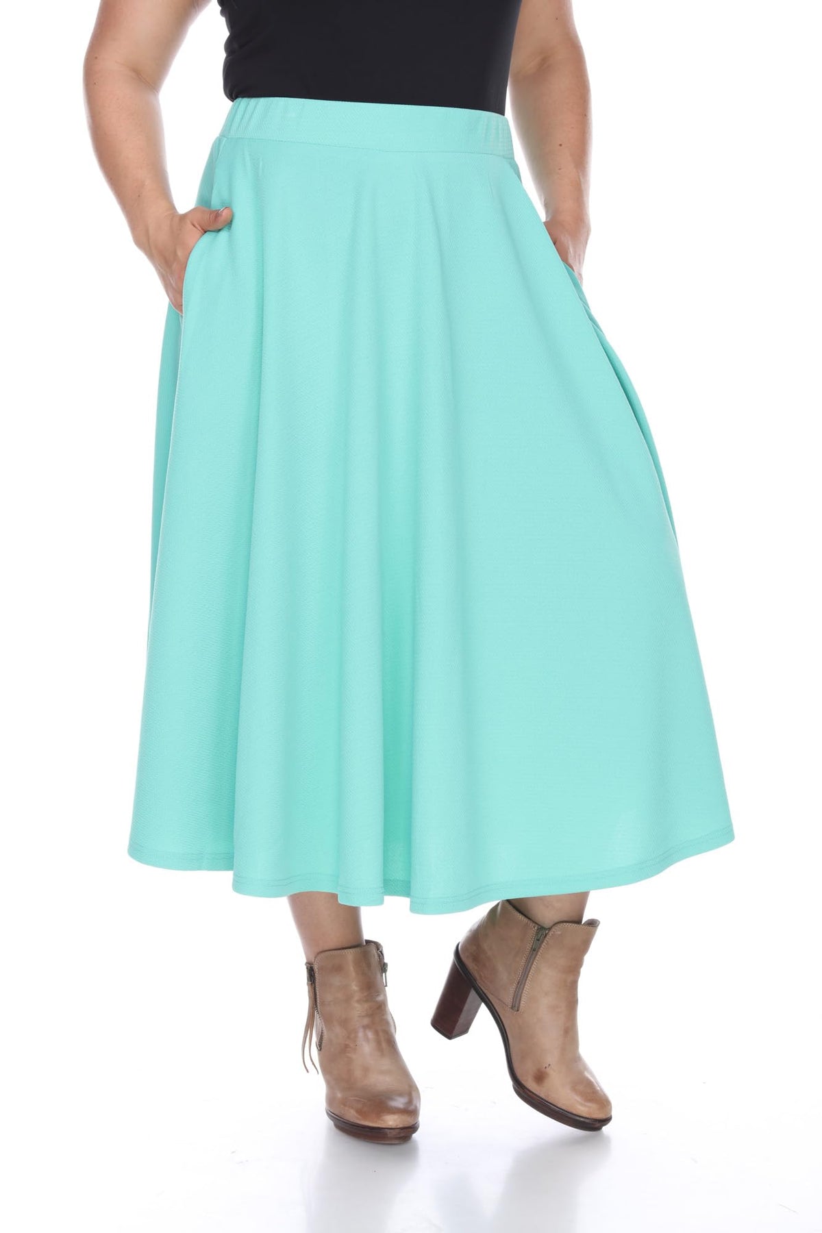 White Women's Plus Size Flared Midi Skirt with Pockets