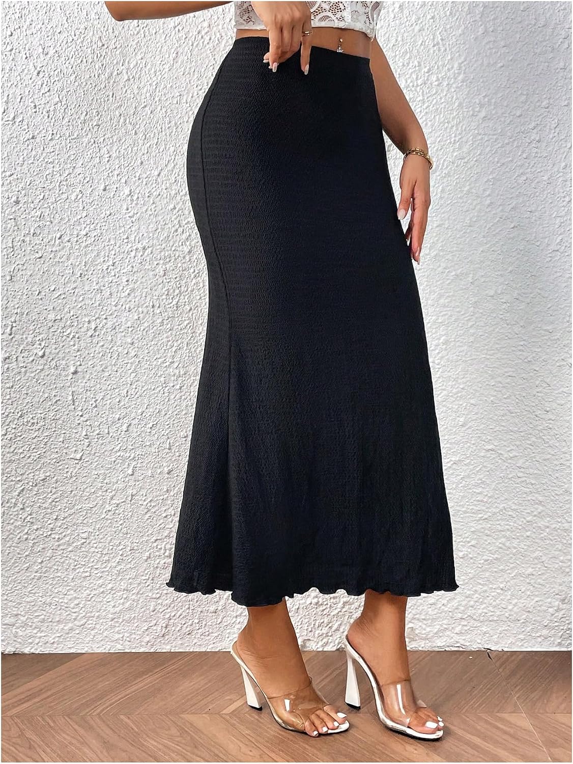 WDIRARA Women's High Waisted Fishtail Skirt Textured Ruffle Bodycon Long Skirts